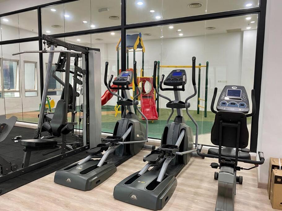 Spacious 2Room+2B*pool+gym*5mins-Time square&LaLaport Kuala Lumpur Exterior foto