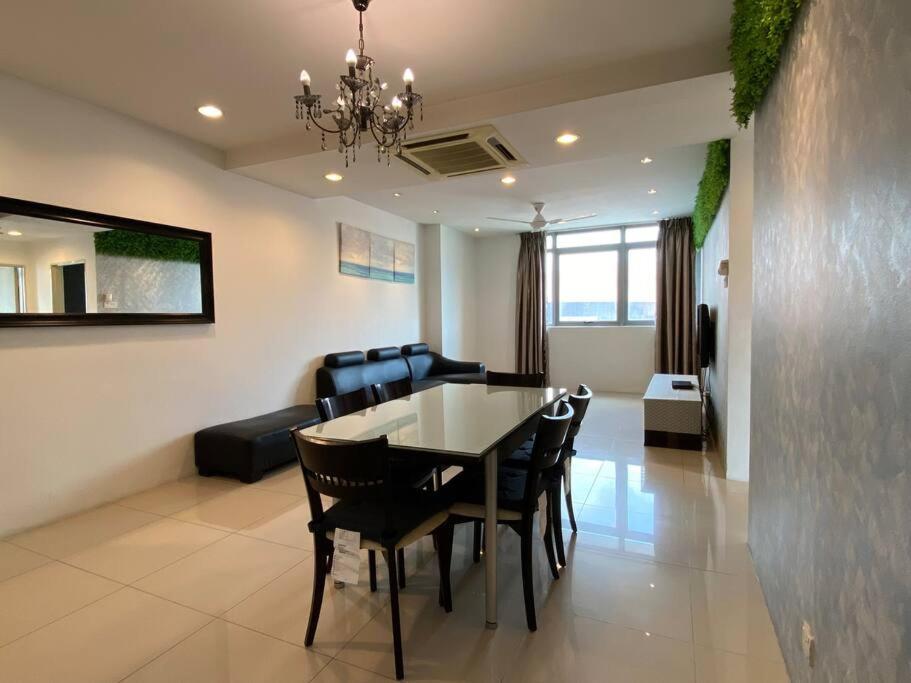 Spacious 2Room+2B*pool+gym*5mins-Time square&LaLaport Kuala Lumpur Exterior foto