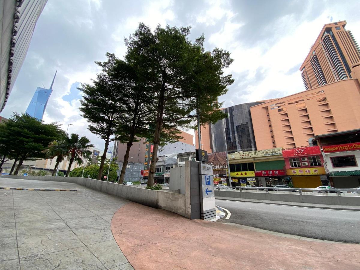 Spacious 2Room+2B*pool+gym*5mins-Time square&LaLaport Kuala Lumpur Exterior foto