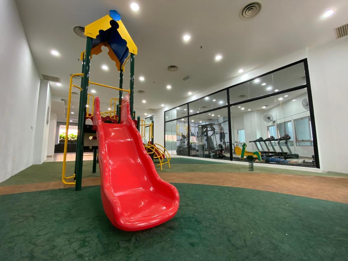 Spacious 2Room+2B*pool+gym*5mins-Time square&LaLaport Kuala Lumpur Exterior foto